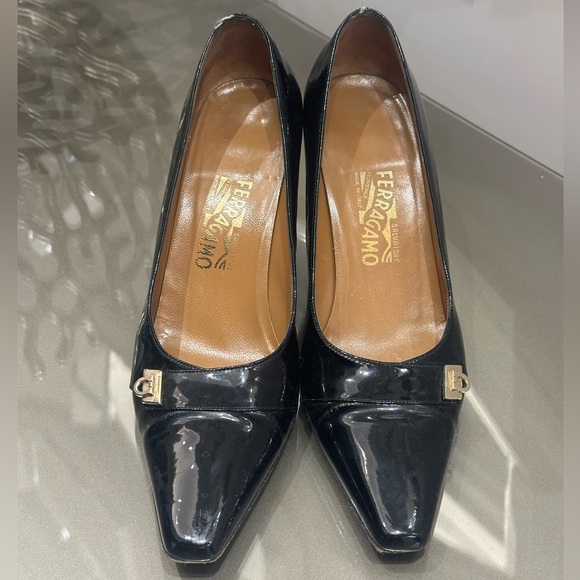 Salvatore Ferragamo Shoes - Salvatore Ferragamo Vintage Black Patent Leather Office Siren Pumps- Size 9